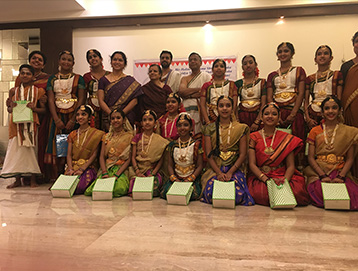 2017 - Sep Sharan Navratri Mahotsav